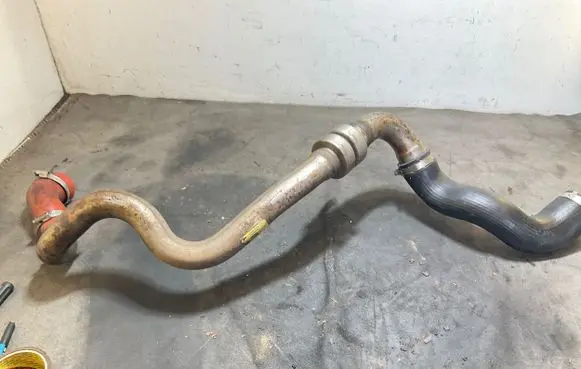 Land Rover Discovery Sport Intercooler hose/pipe EJ326C646AC F1014882502 1097709