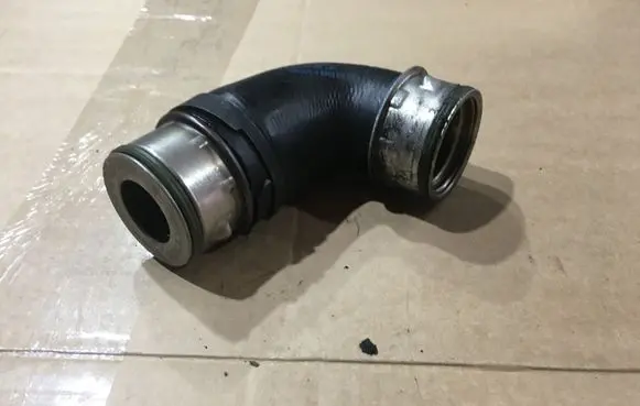 Volkswagen Golf Plus Intercooler hose/pipe 1K0145790C