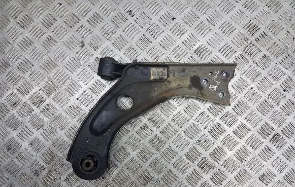 Peugeot 308 Front lower control arm/wishbone