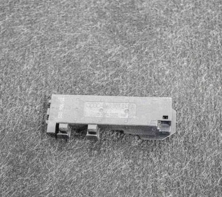 Audi Q7 4M Keyless system antenna 4M0907247A