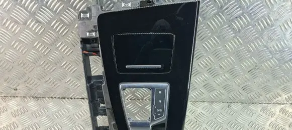 Audi Q5 SQ5 Gear shifter surround trim plastic 