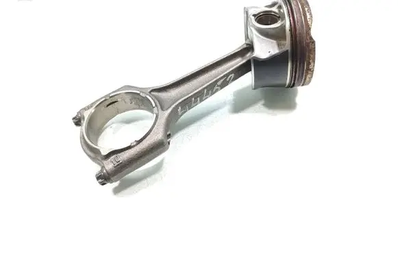 Mini Cooper Countryman F60 Piston with connecting rod 