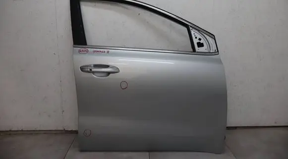 KIA Sportage Front door 