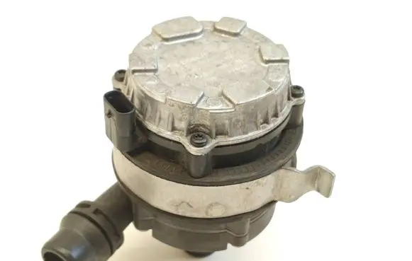 Mercedes-Benz C W205 Electric auxiliary coolant/water pump A0005002686