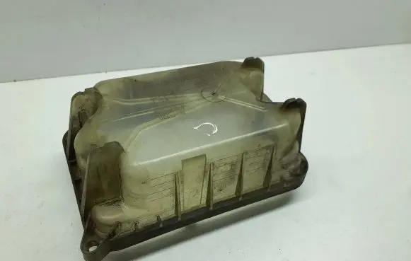Skoda Octavia Mk2 (1Z) Headlight/headlamp dust cover VP4SHX13K046A