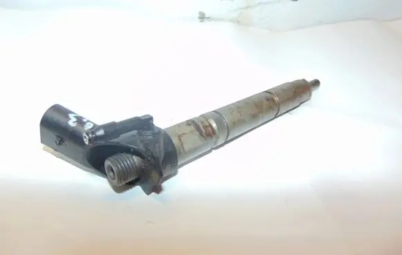 Mercedes-Benz ML W164 Fuel injector A6290700287
