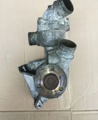 Mercedes-Benz S W126 Water pump 1032010101
