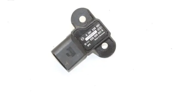Volkswagen Touareg II Air pressure sensor 0261230081