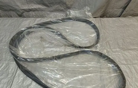 Subaru Forester SJ Trunk rubber seal (body) 63516SJ000