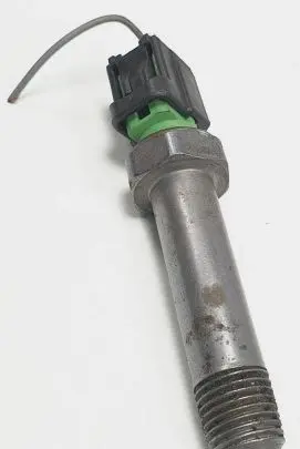 Jaguar XF X250 Oil pressure sensor 4R8Q-9278-AB