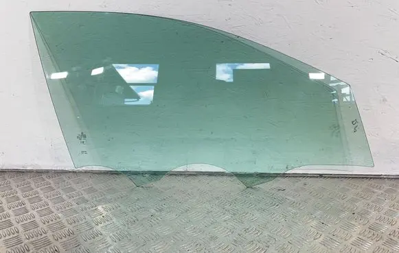 Volkswagen Golf VIII Front door window glass four-door 5H4845202A