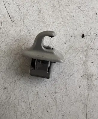 Suzuki Ignis Sun visor clip/hook/bracket 