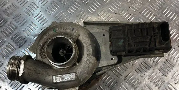 Volvo XC70 Turbo 30757080 755018