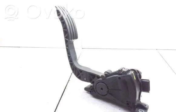 Renault Twingo II Accelerator throttle pedal 8200426241E 6PV00908504