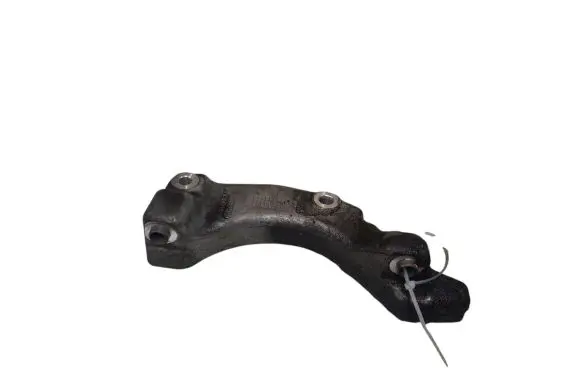 Volvo XC60 A/C compressor mount bracket 31401869