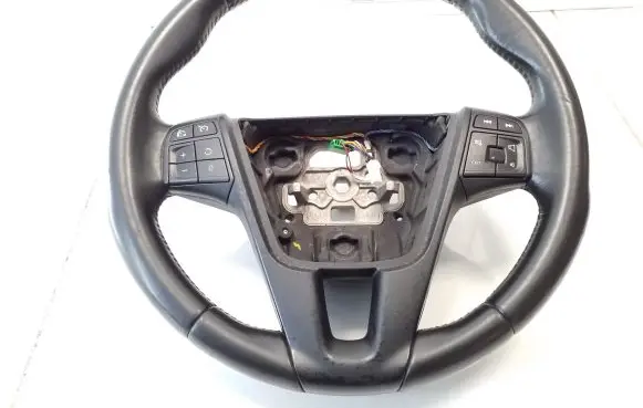 Volvo S60 Steering wheel P31250592