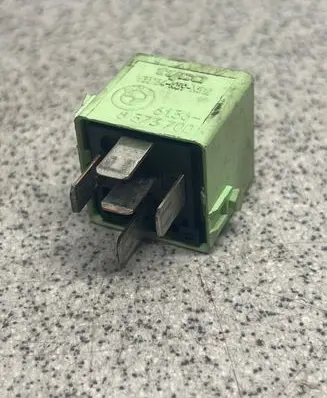 BMW 5 E60 E61 Other relay 8373700