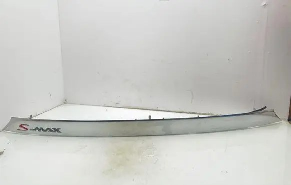 Ford S-MAX Trunk door license plate light bar EM2BR43404