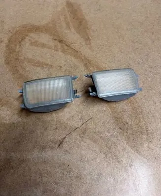 Volkswagen Golf III Front indicator light 1H0953156D 1H0953155