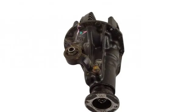 Isuzu D-Max Front differential 