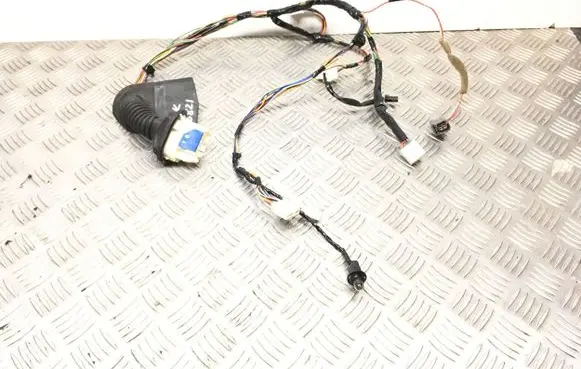Mazda 6 Front door wiring loom A67200A 5030800002 71588146