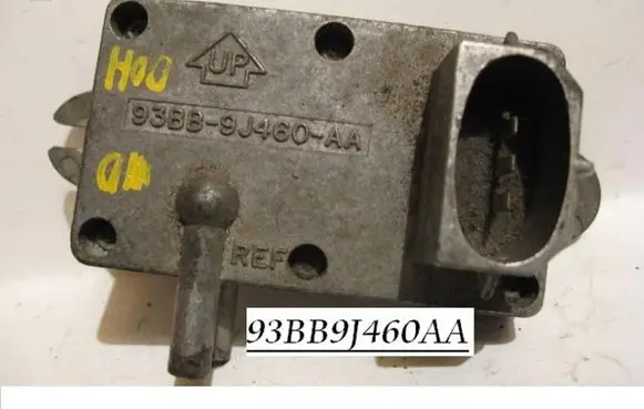 Ford Mondeo MK I Air pressure sensor 93BB9J460AA