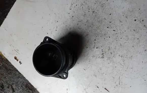 Renault Laguna III Mass air flow meter 8200327690 8200280065 5WK97005