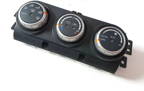 Nissan X-Trail T31 Climate control unit 275003UP0A