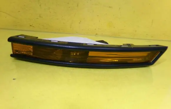 Volkswagen PASSAT B6 Front indicator light 3C0953041J