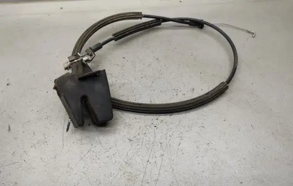 Volkswagen Caddy Loading door lock 7H0827161