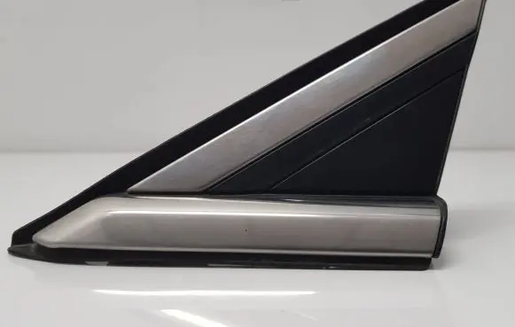 Fender end trim