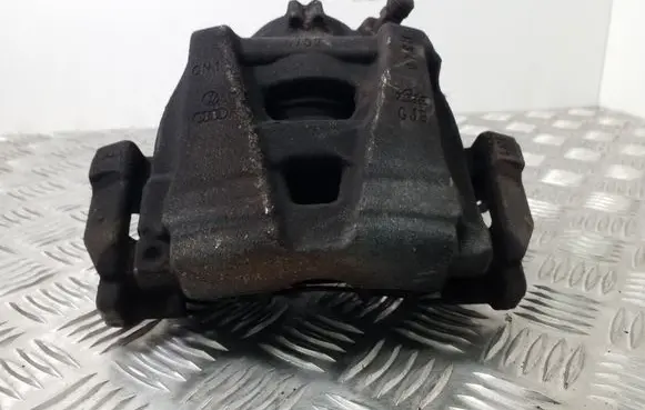 Volkswagen Tiguan Front brake caliper