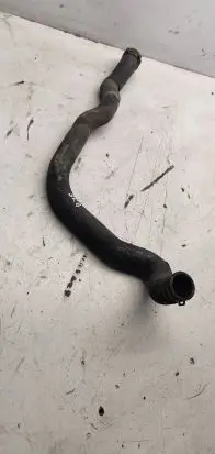 Audi A4 S4 B7 8E 8H Engine coolant pipe/hose