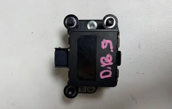 Volkswagen Polo VI Sensor 