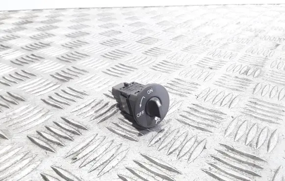 Passenger airbag on/off switch