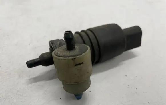 Skoda Octavia Mk3 (5E) Windscreen/windshield washer pump 1T0955651A