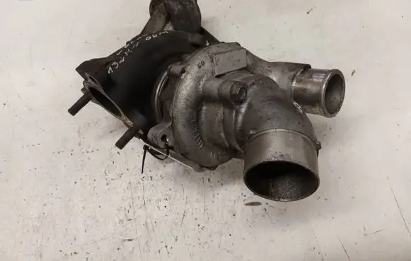 Lexus IS 220D-250-350 Turbo 070155474N 1720126010