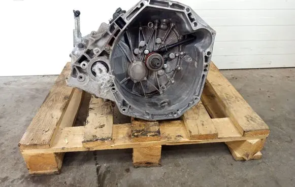 Nissan Qashqai Manual 6 speed gearbox TL4126 320101889R 320104EA0B