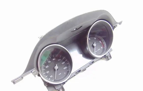 Land Rover Discovery Sport Speedometer (instrument cluster) GK7210849BC