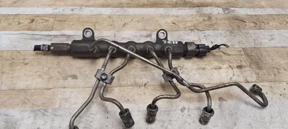 Fuel main line pipe