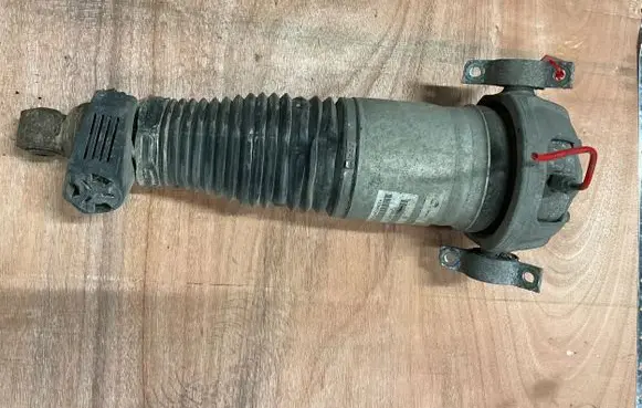 Volkswagen Touareg I Rear shock absorber/damper 7L6512021AG 0310152351