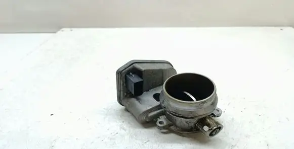 BMW 3 E90 E91 Throttle valve 7804373