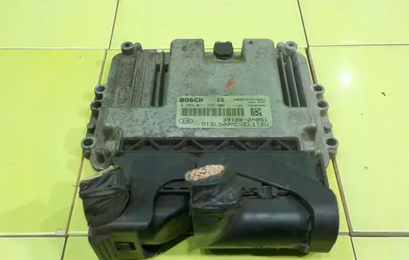 KIA Sportage Engine control unit/module 391202A051