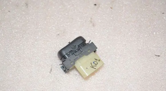 Mercedes-Benz ML W163 ESP (stability program) switch A1638202710