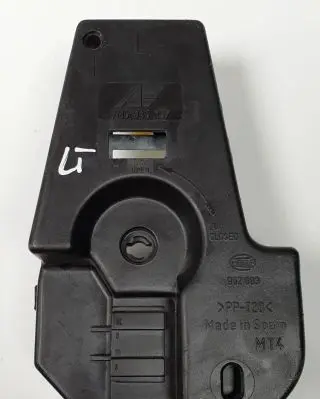Ford Galaxy Tail light bulb cover holder 7M5945257