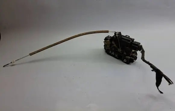 Audi A6 S6 C5 4B Front door lock 4B1837015G 1J0973715