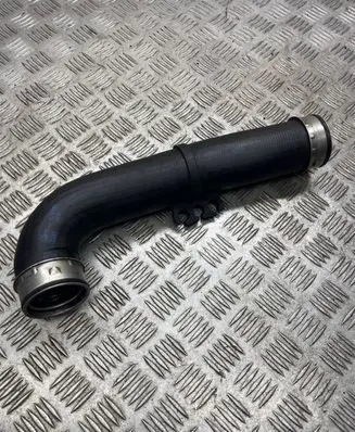 Volkswagen Touran I Intercooler hose/pipe 1K0145838C