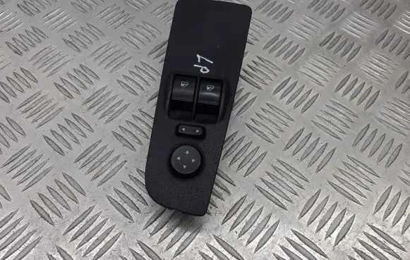 Fiat Grande Punto Electric window control switch