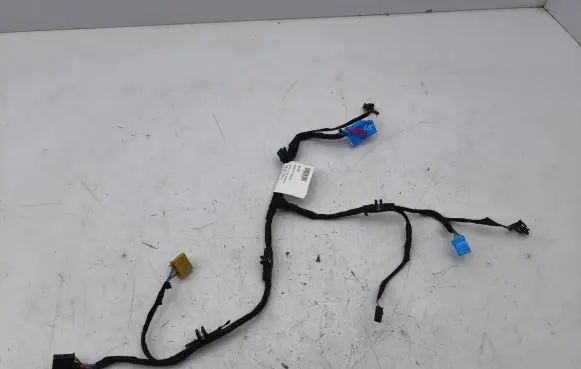 Audi A1 Front door wiring loom 82G971035B