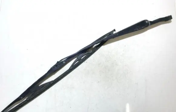 Volkswagen Polo III 6N 6N2 6NF Front wiper blade arm